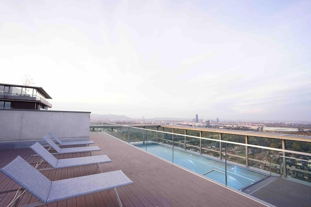 Appartement The High-rise With Pool