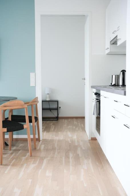 The High-rise With Pool Apartamento Viena